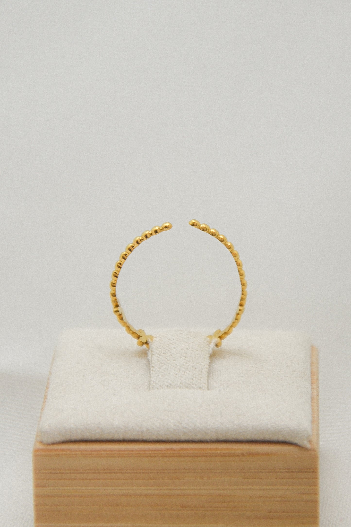 Flower ring