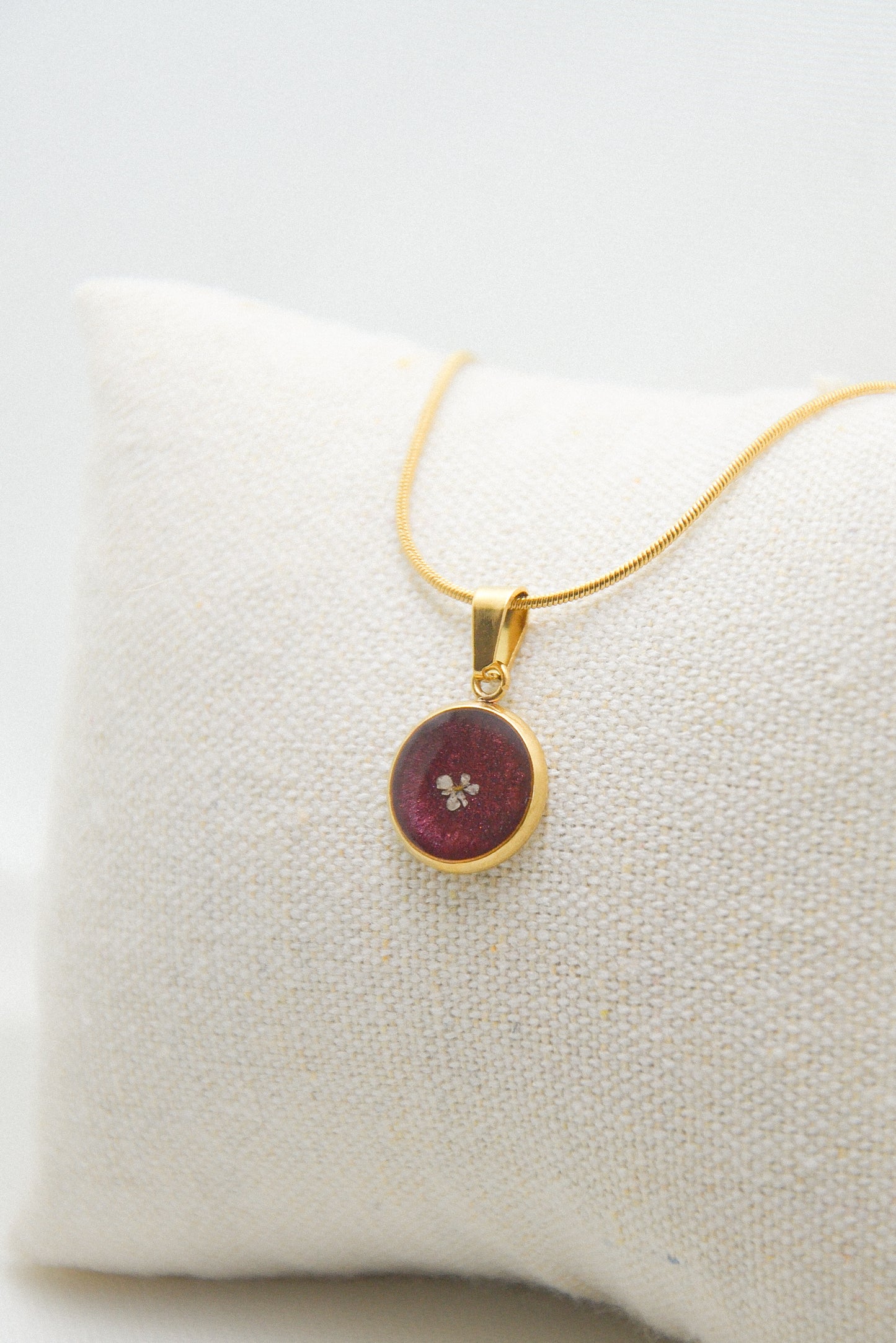 Flower necklace