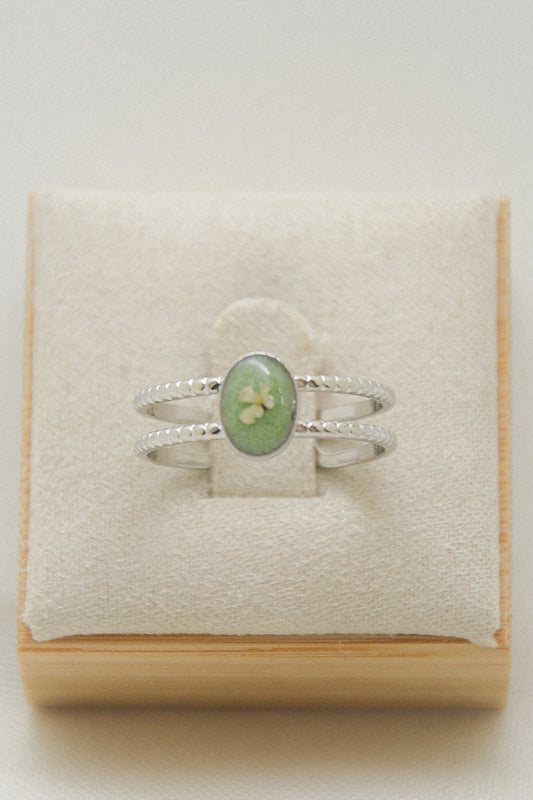 Flower ring