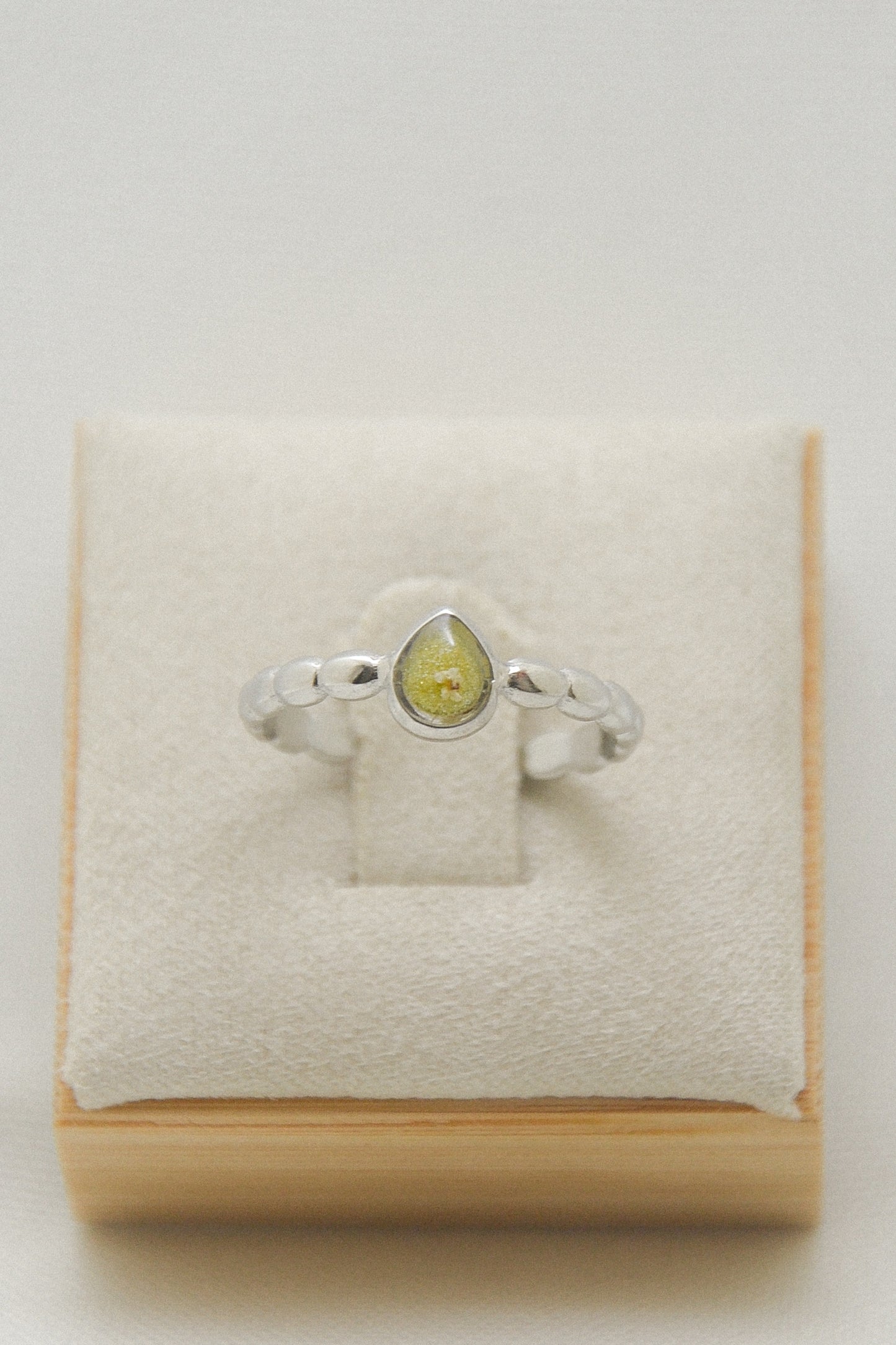 Flower ring