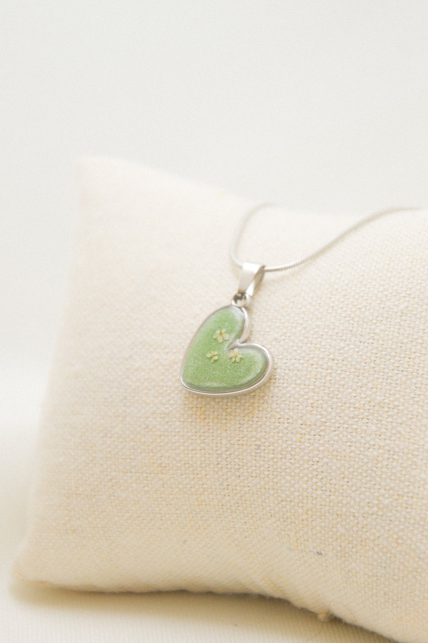 Flower necklace