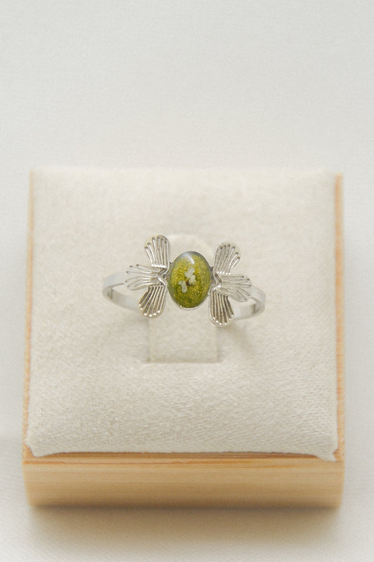 Flower ring