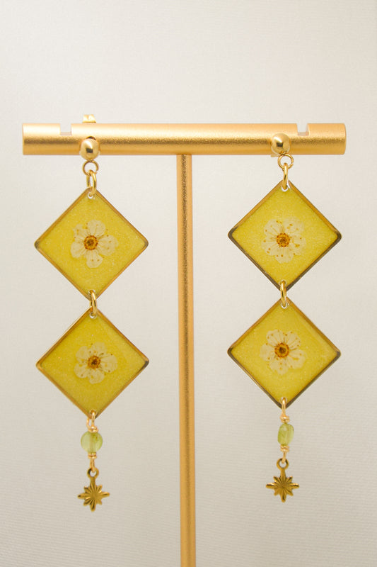 Myosotis & Prehnite earrings