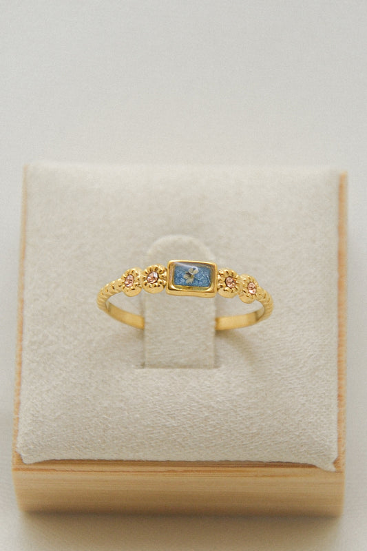 Flower ring
