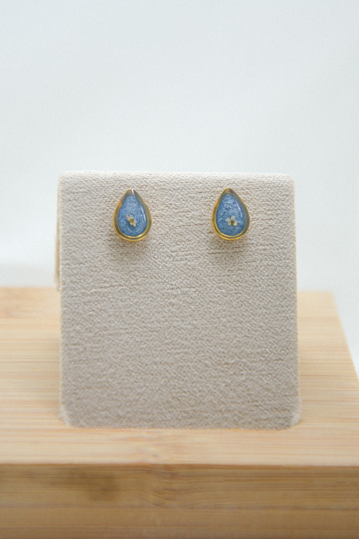 Queen Anne’s Lace Studs