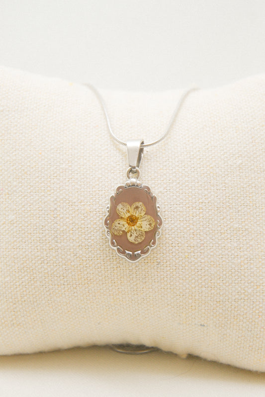 Flower necklace