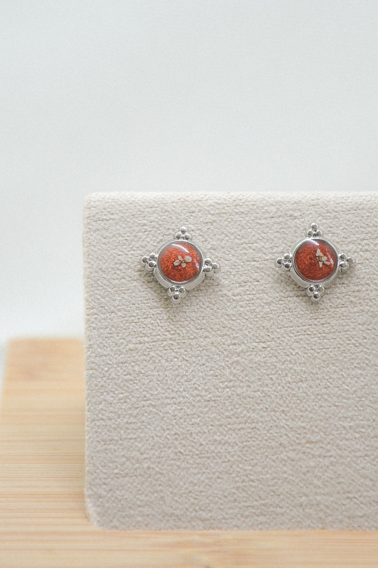 Queen Anne’s Lace Studs
