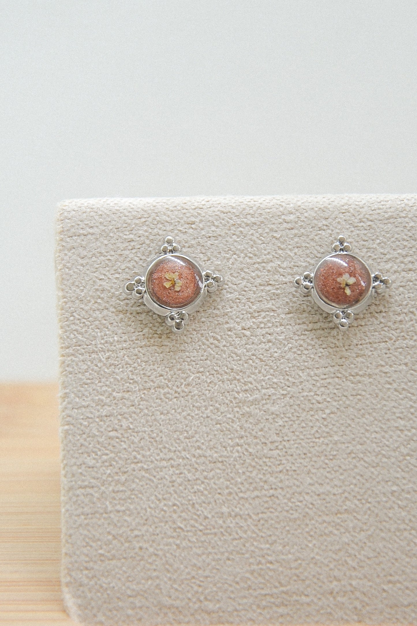 Queen Anne’s Lace Studs