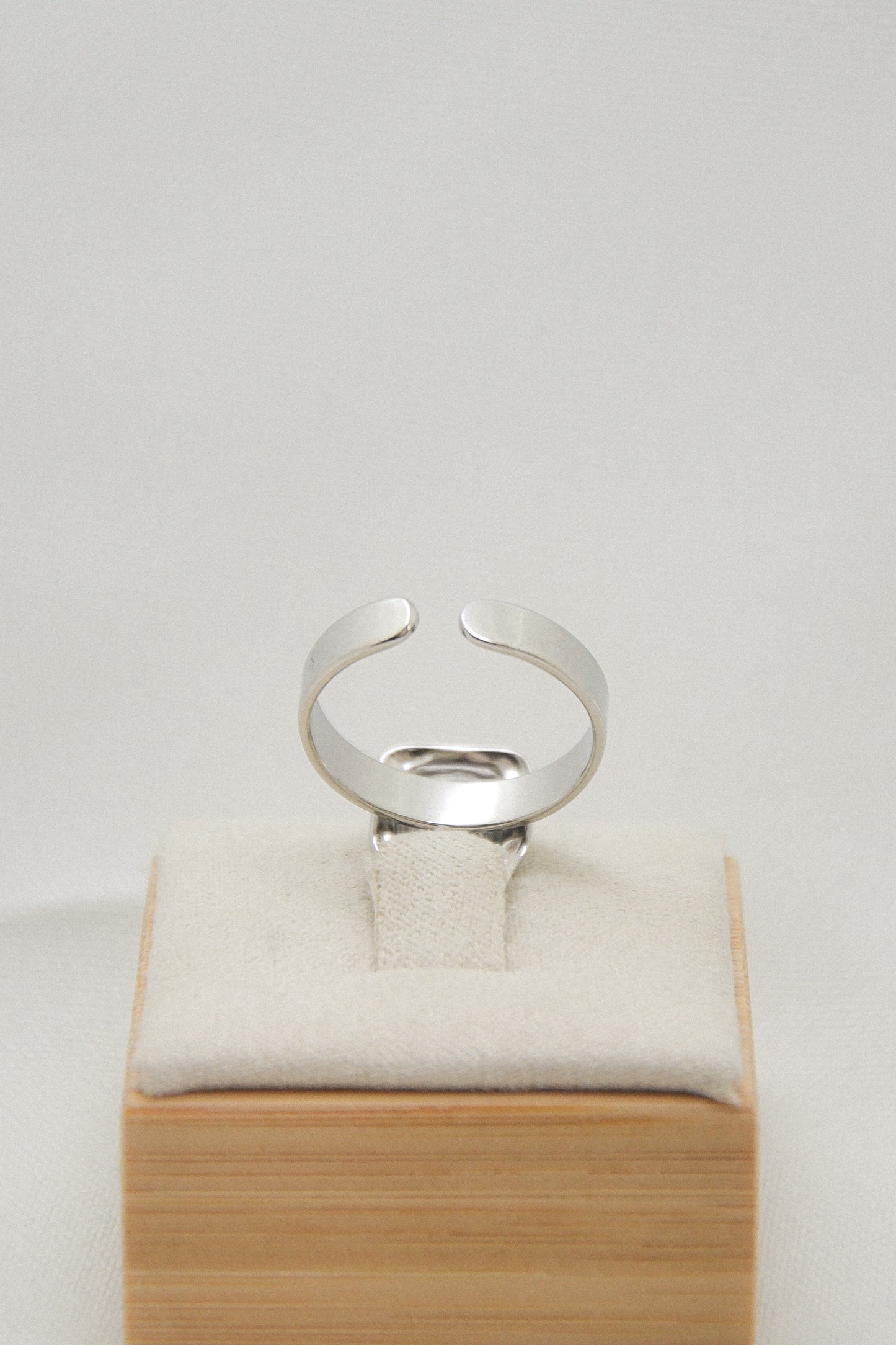 Flower ring