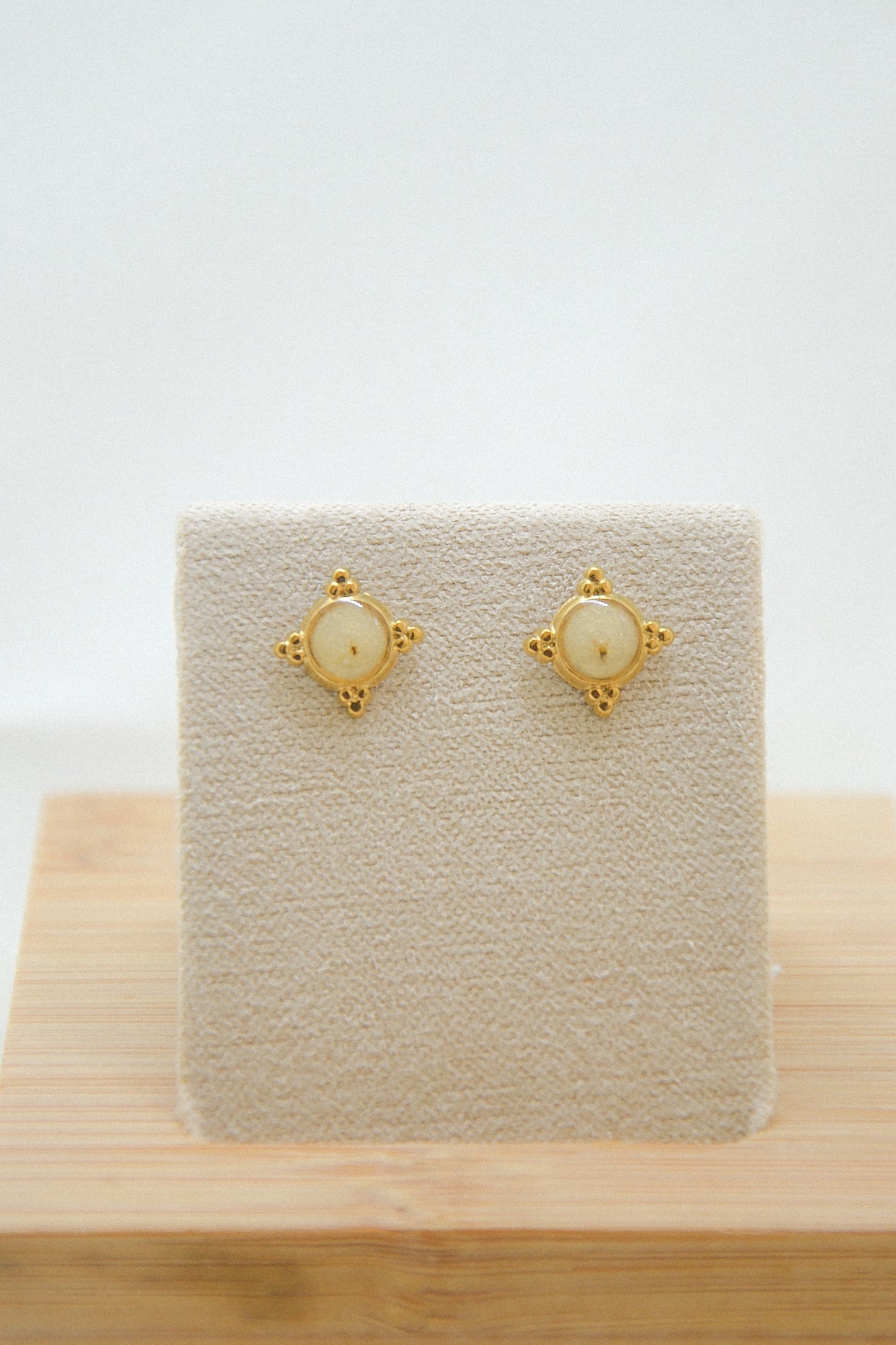Queen Anne’s Lace Studs