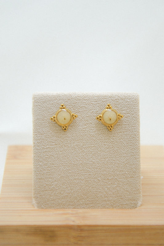 Queen Anne’s Lace Studs
