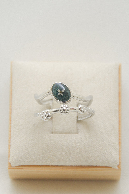 Flower ring