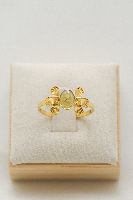 Flower ring
