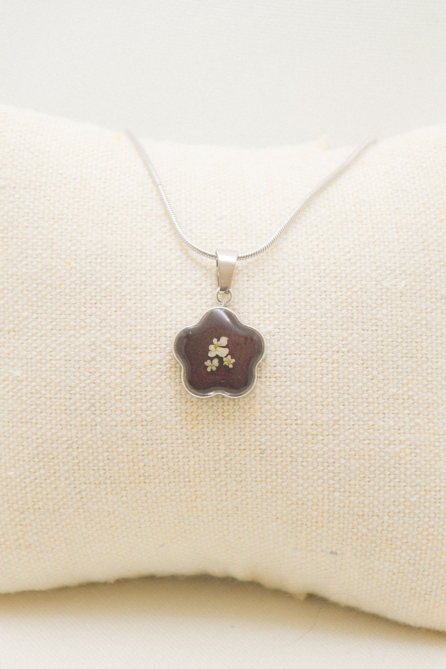 Flower necklace