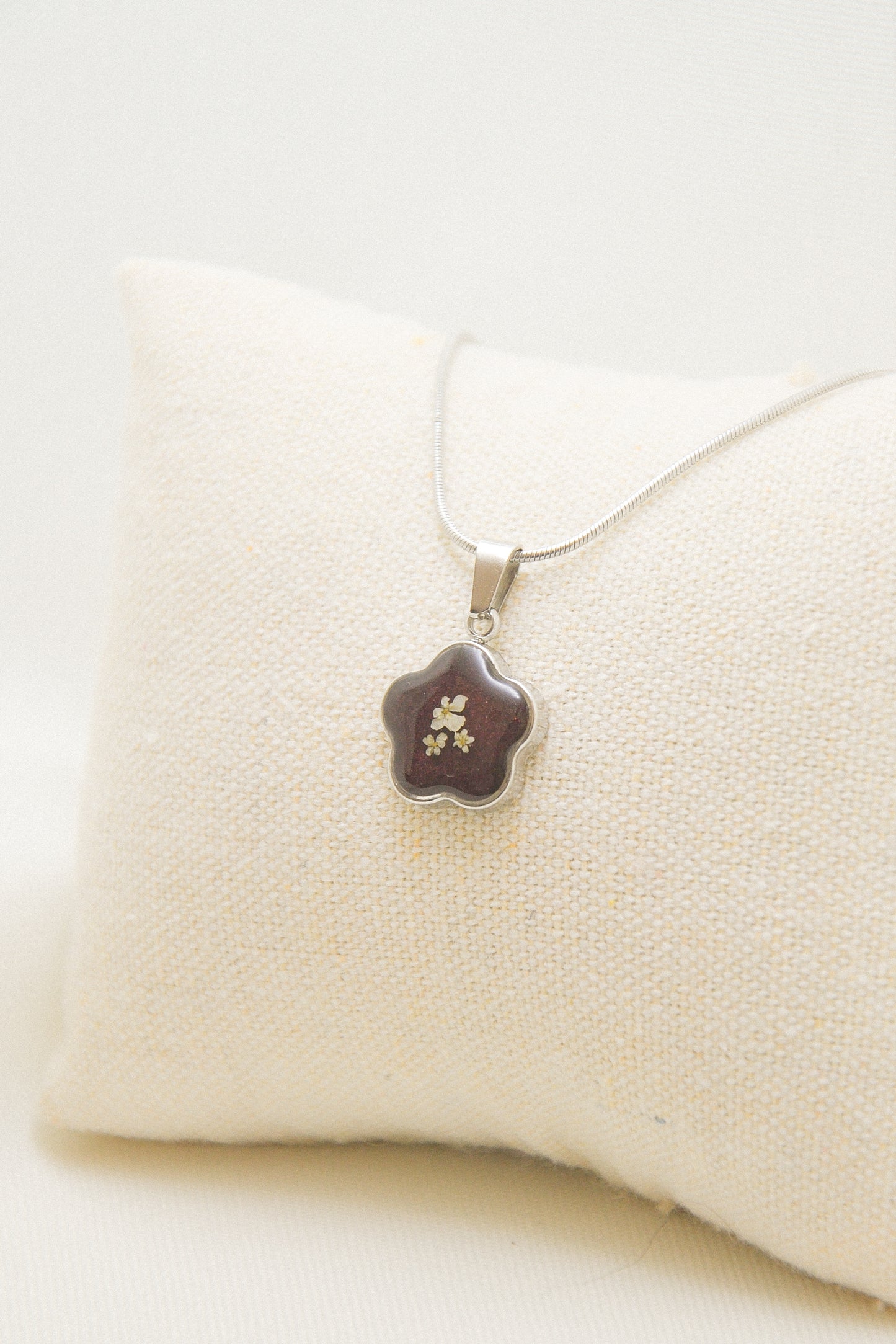 Flower necklace