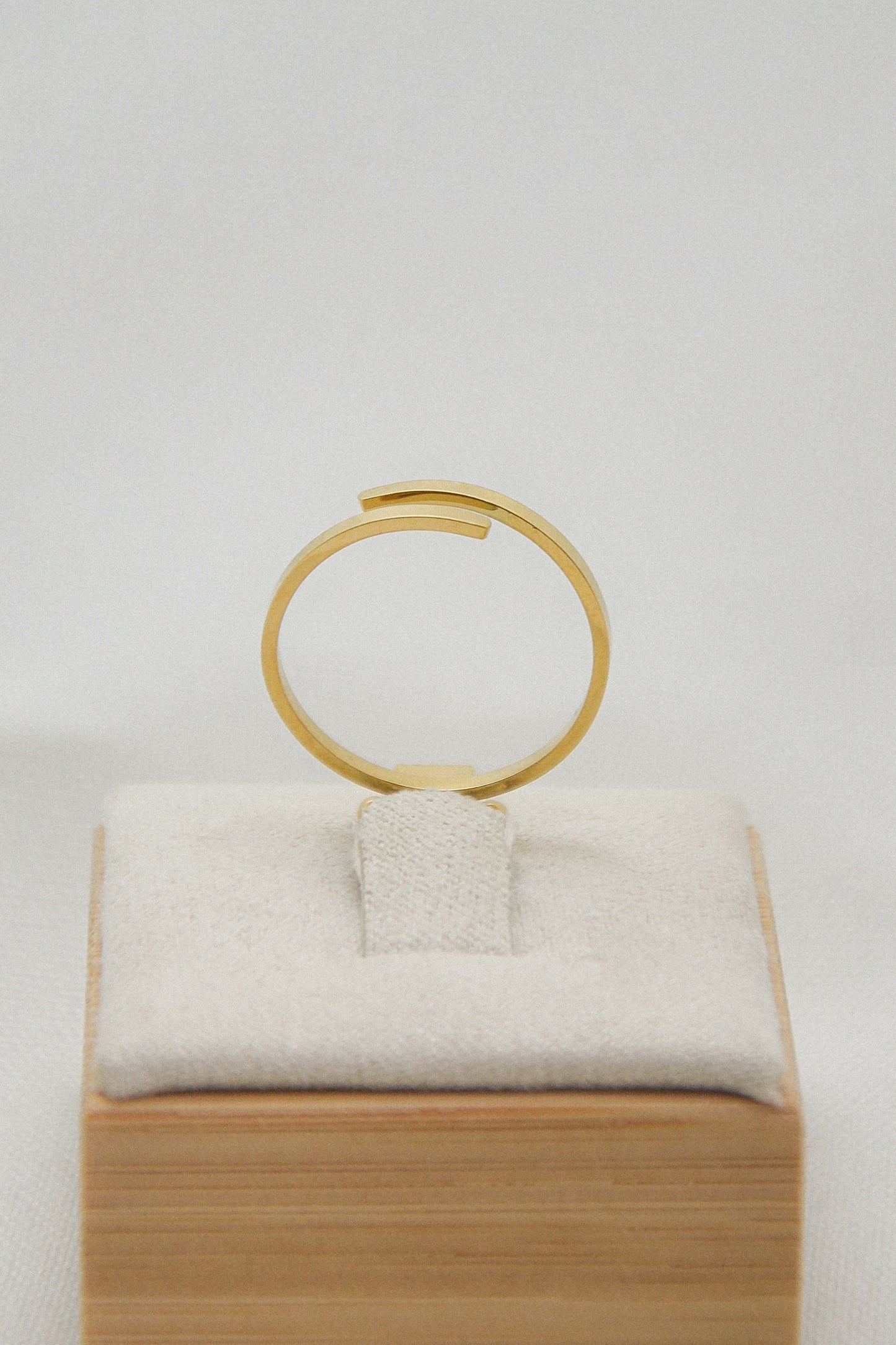 Flower ring