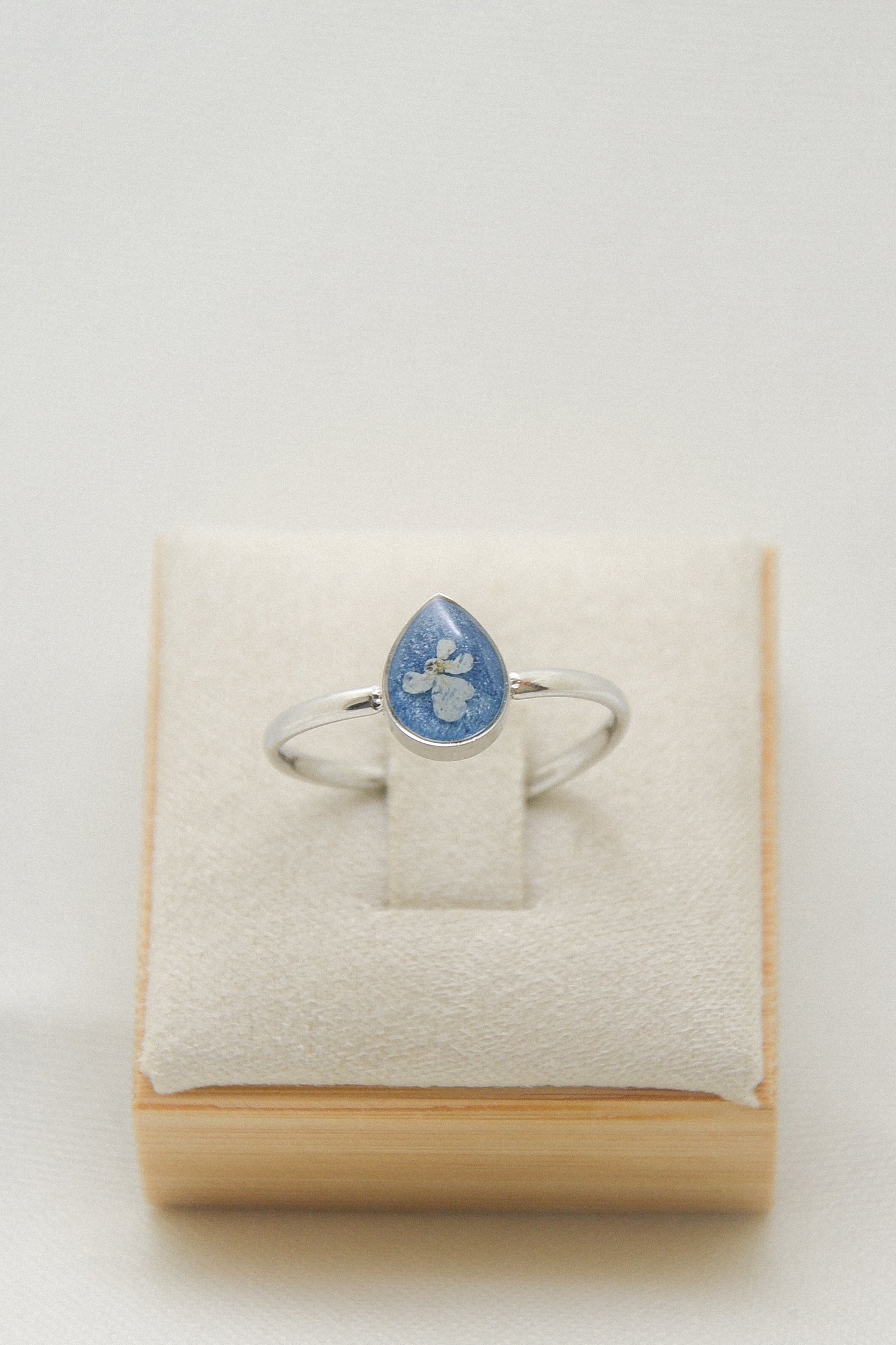 Flower ring