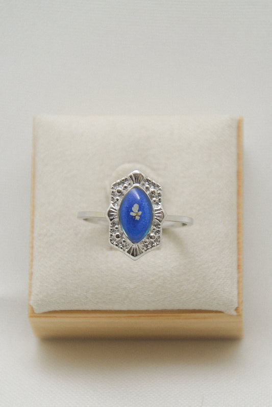 Flower ring