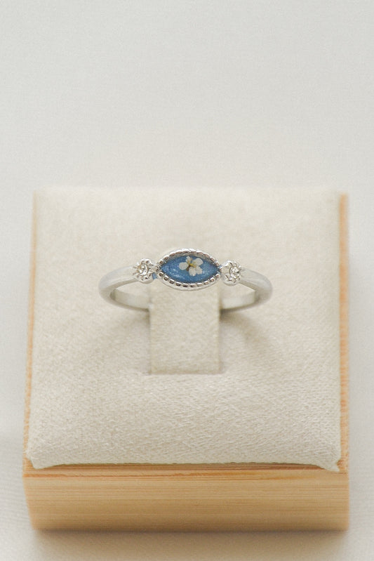 Flower ring
