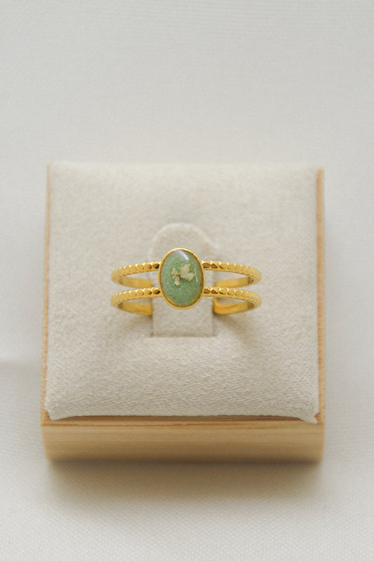 Flower ring