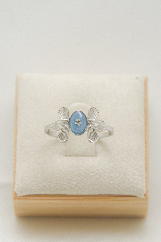 Flower ring
