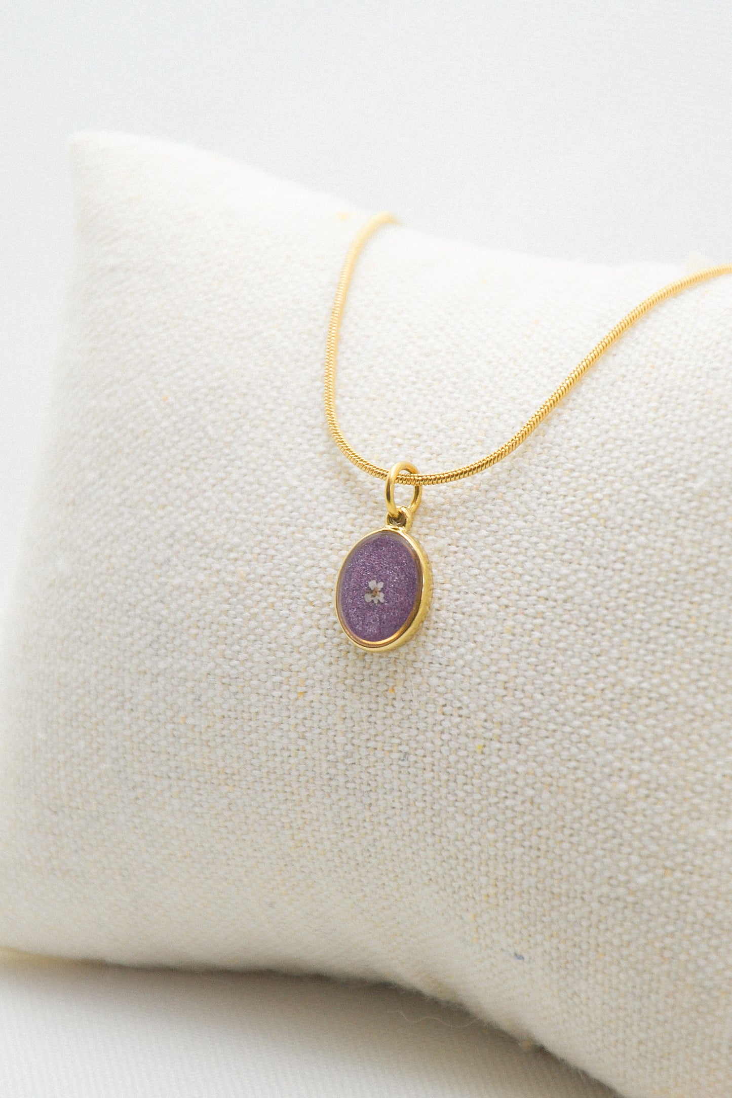 Flower necklace