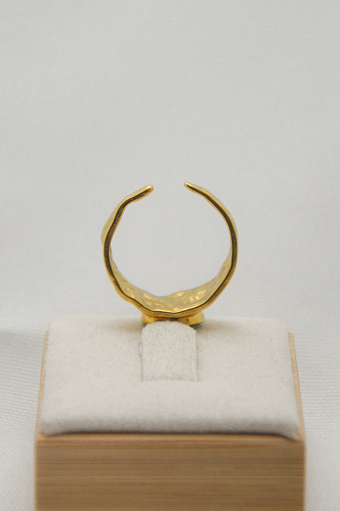 Flower ring
