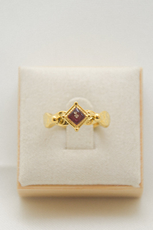 Flower ring