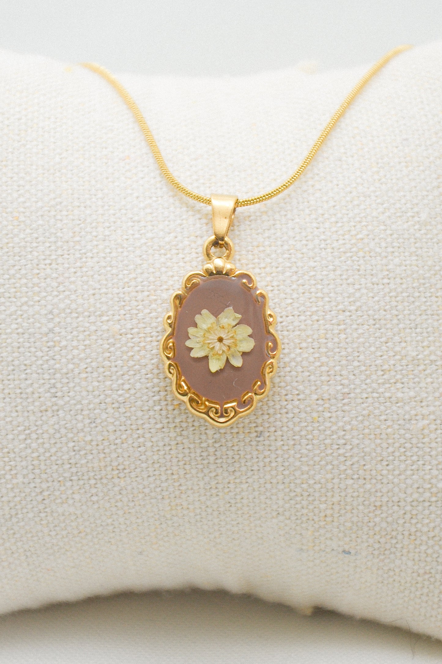 Flower necklace