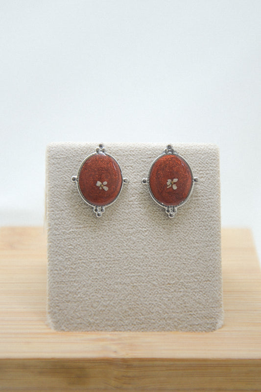 Queen Anne’s Lace Studs