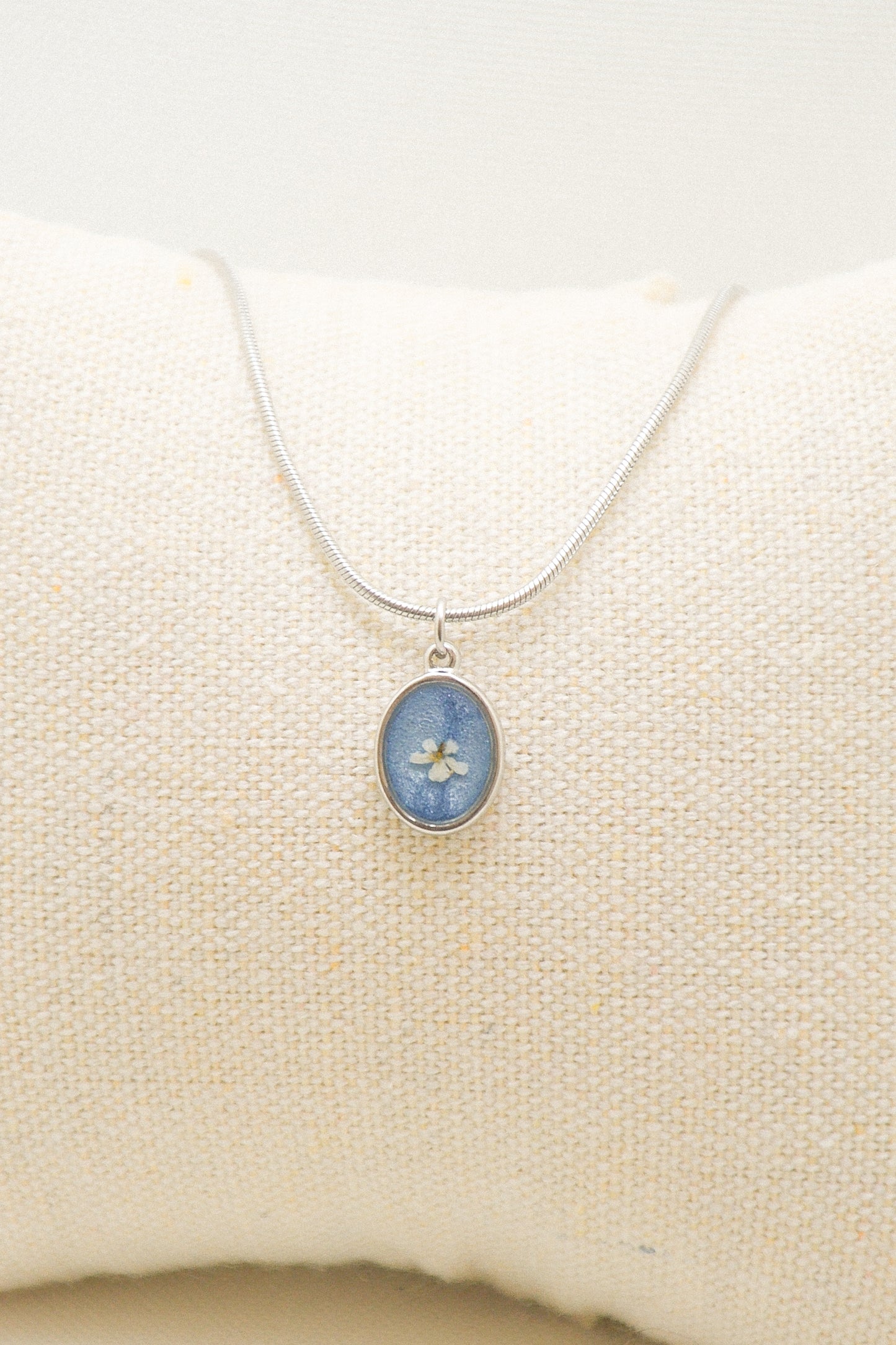 Flower necklace