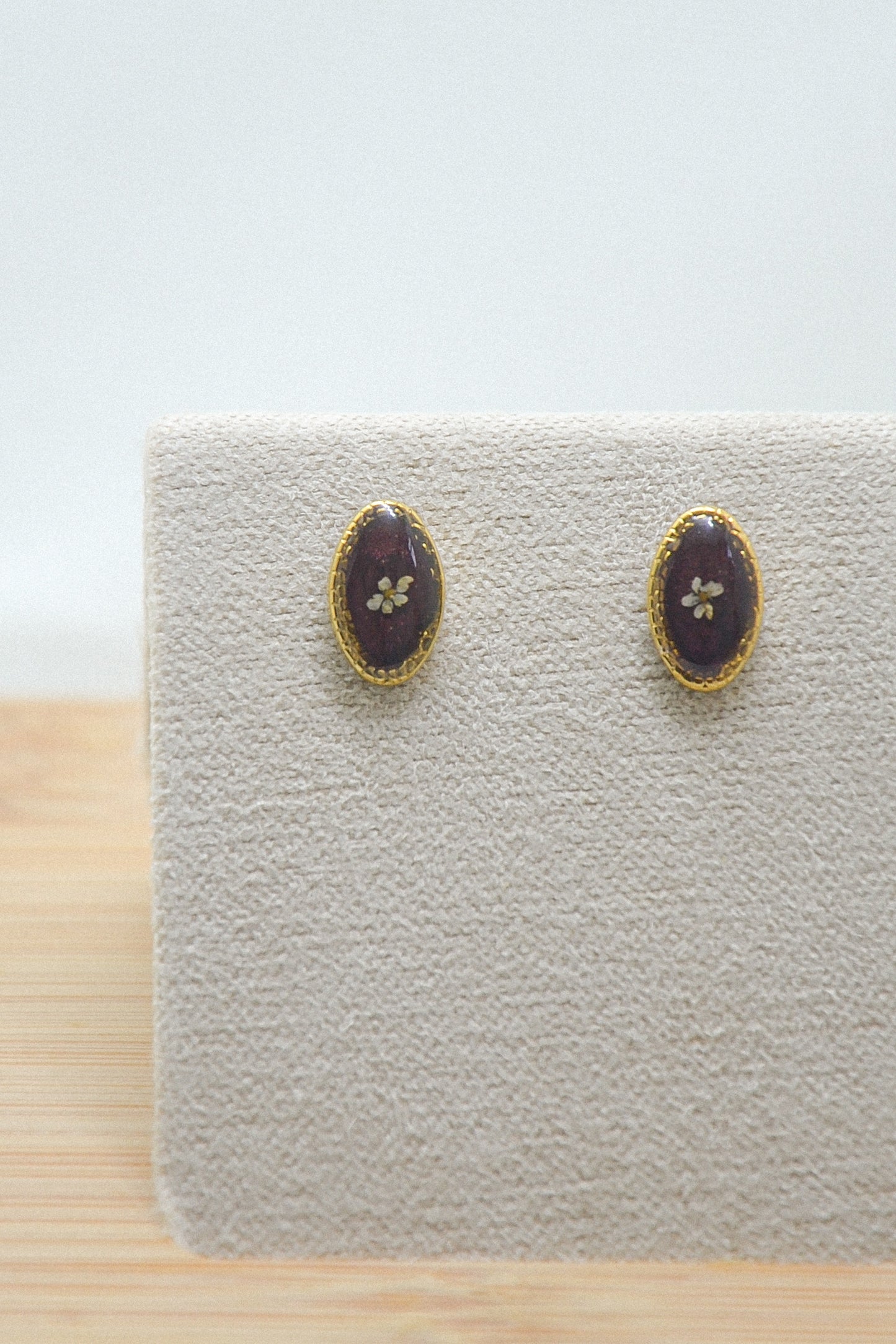 Queen Anne’s Lace Studs