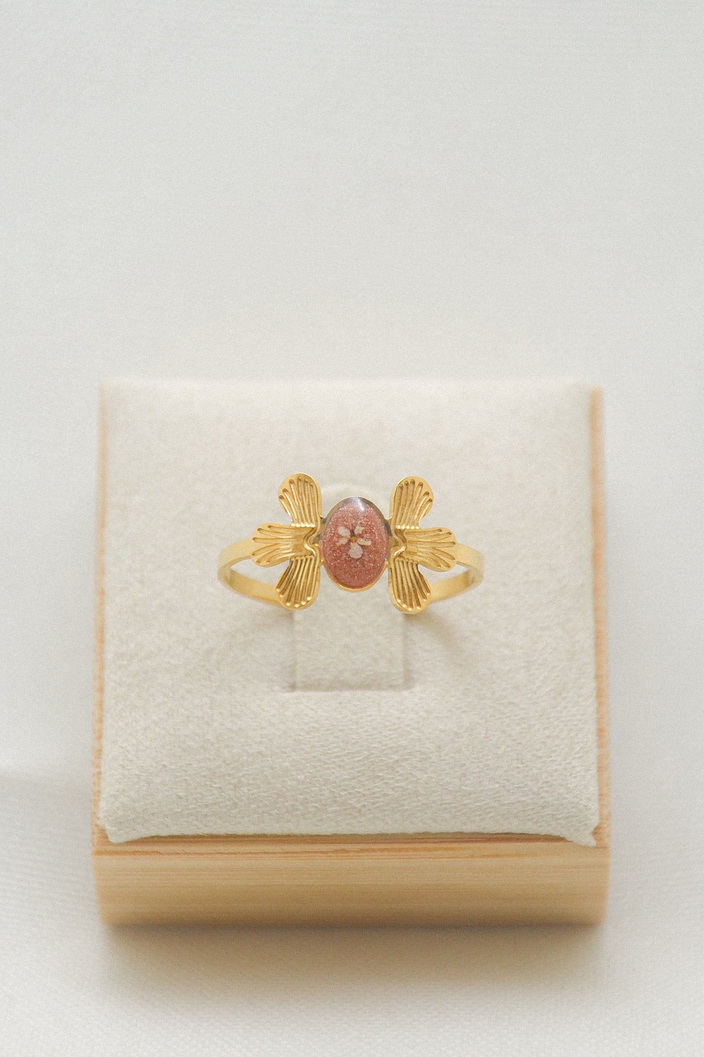 Flower ring