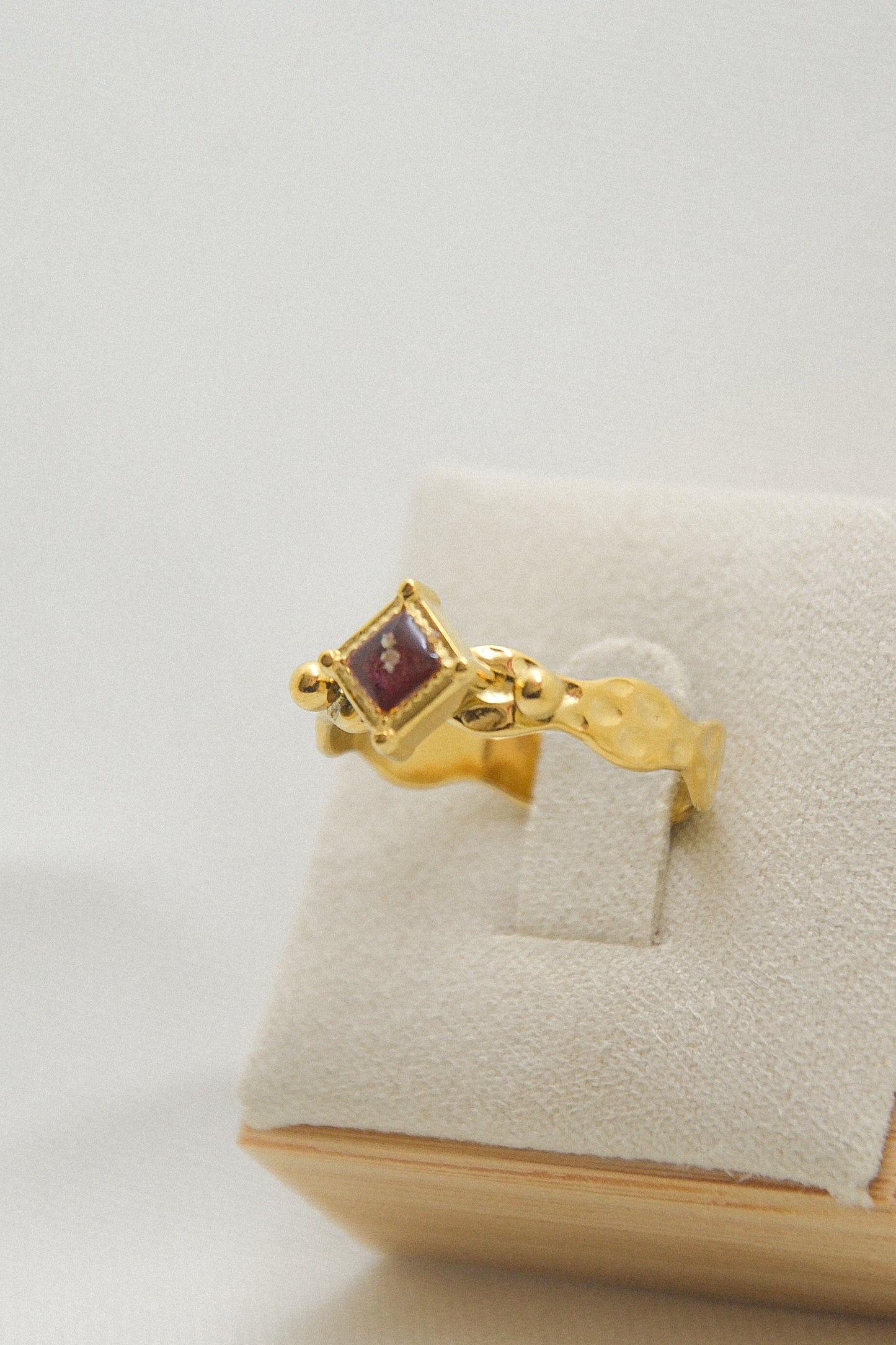 Flower ring