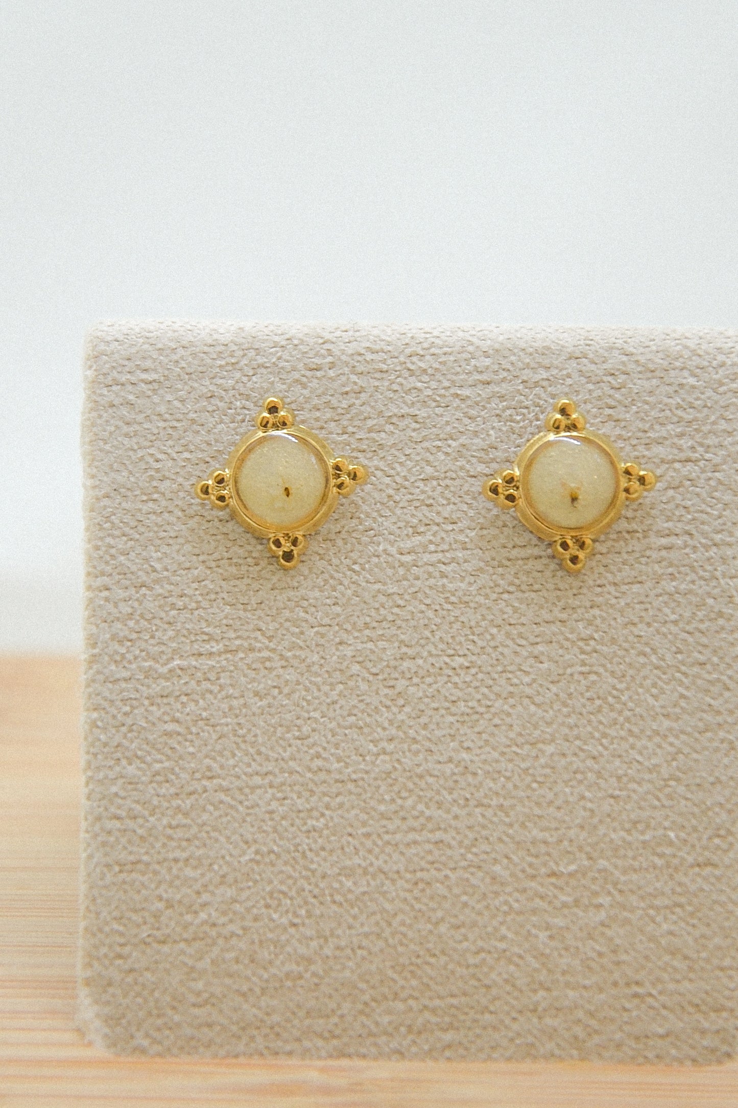Queen Anne’s Lace Studs