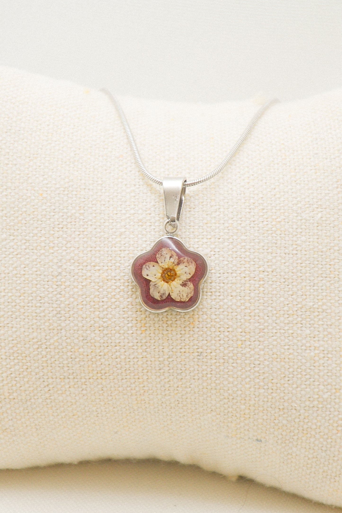 Flower necklace