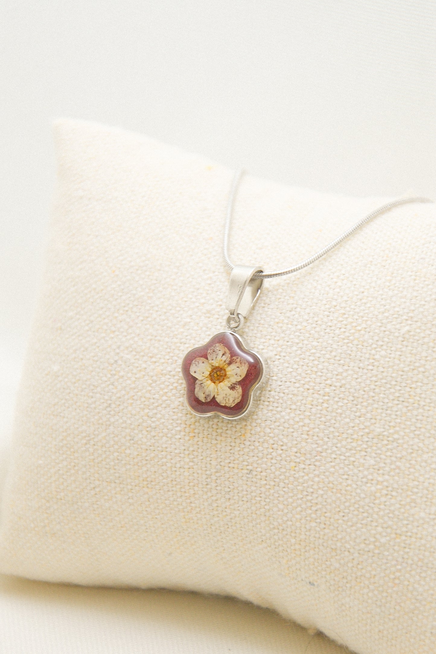 Flower necklace