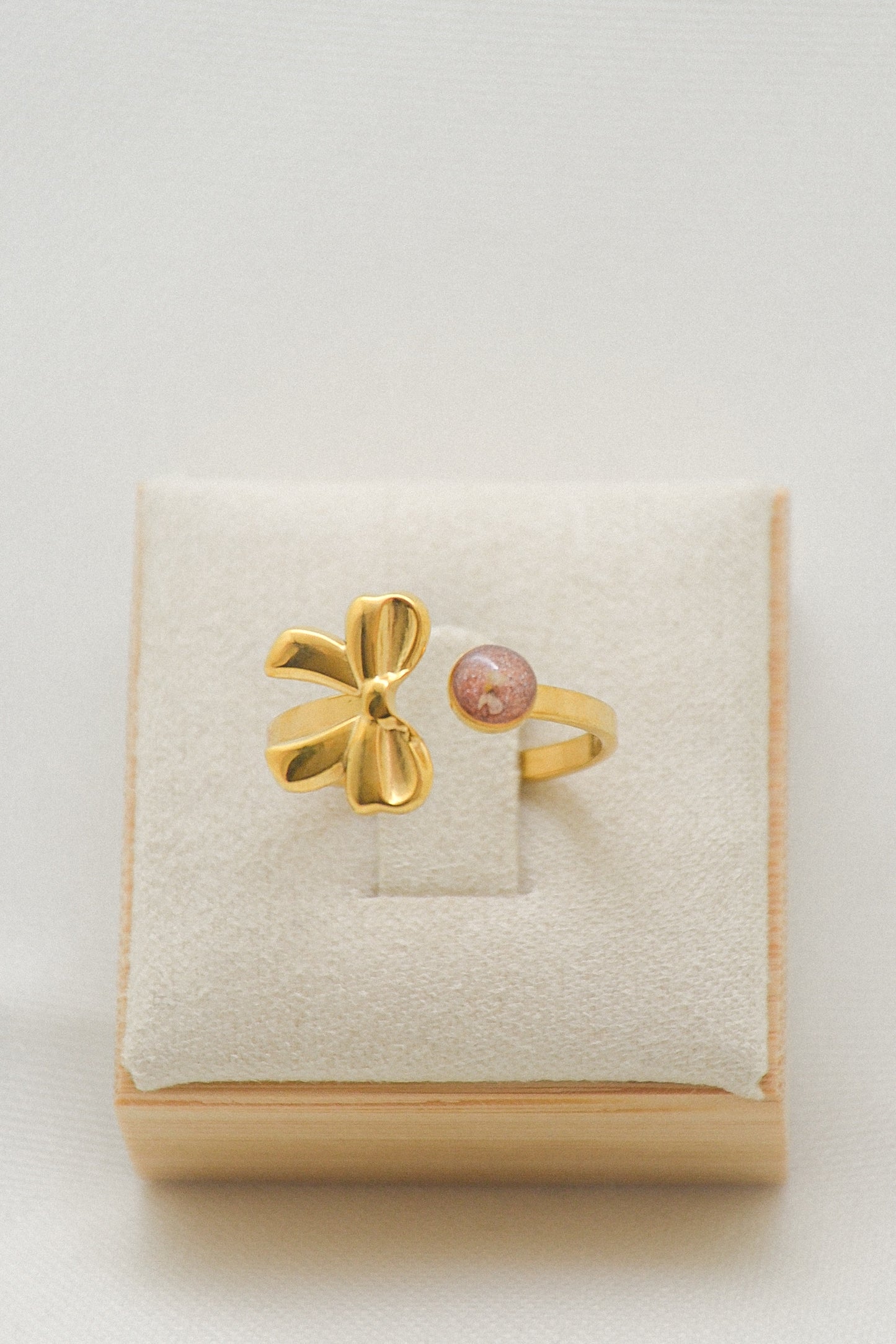 Flower ring