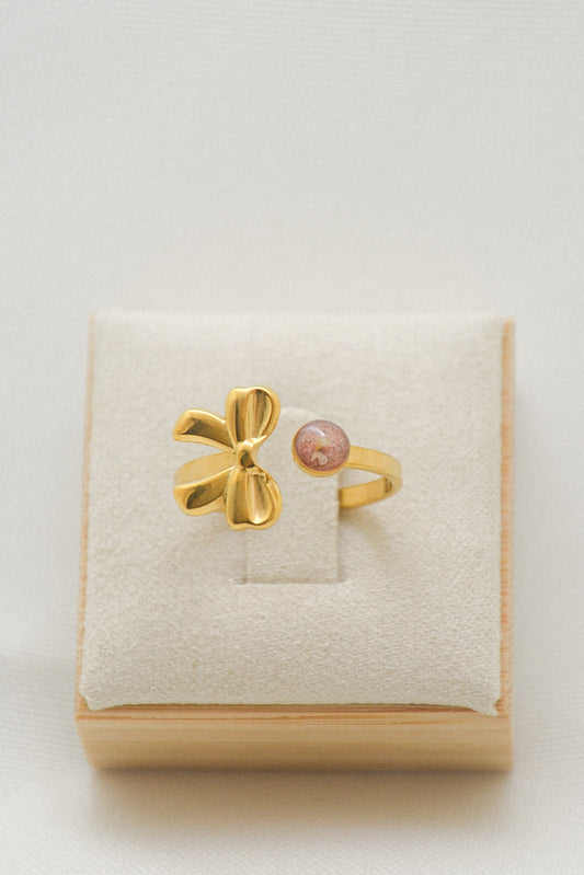 Flower ring