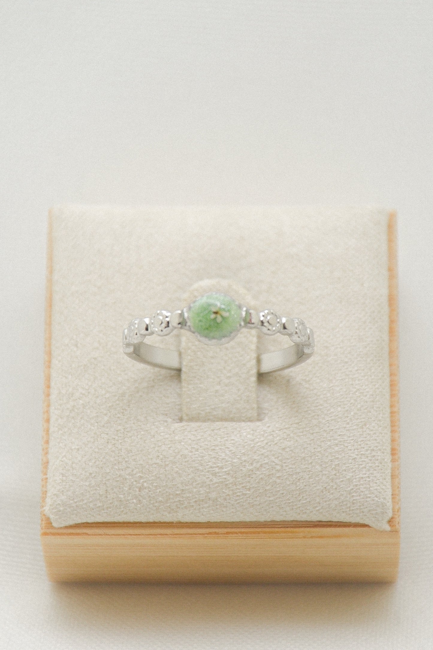 Flower ring