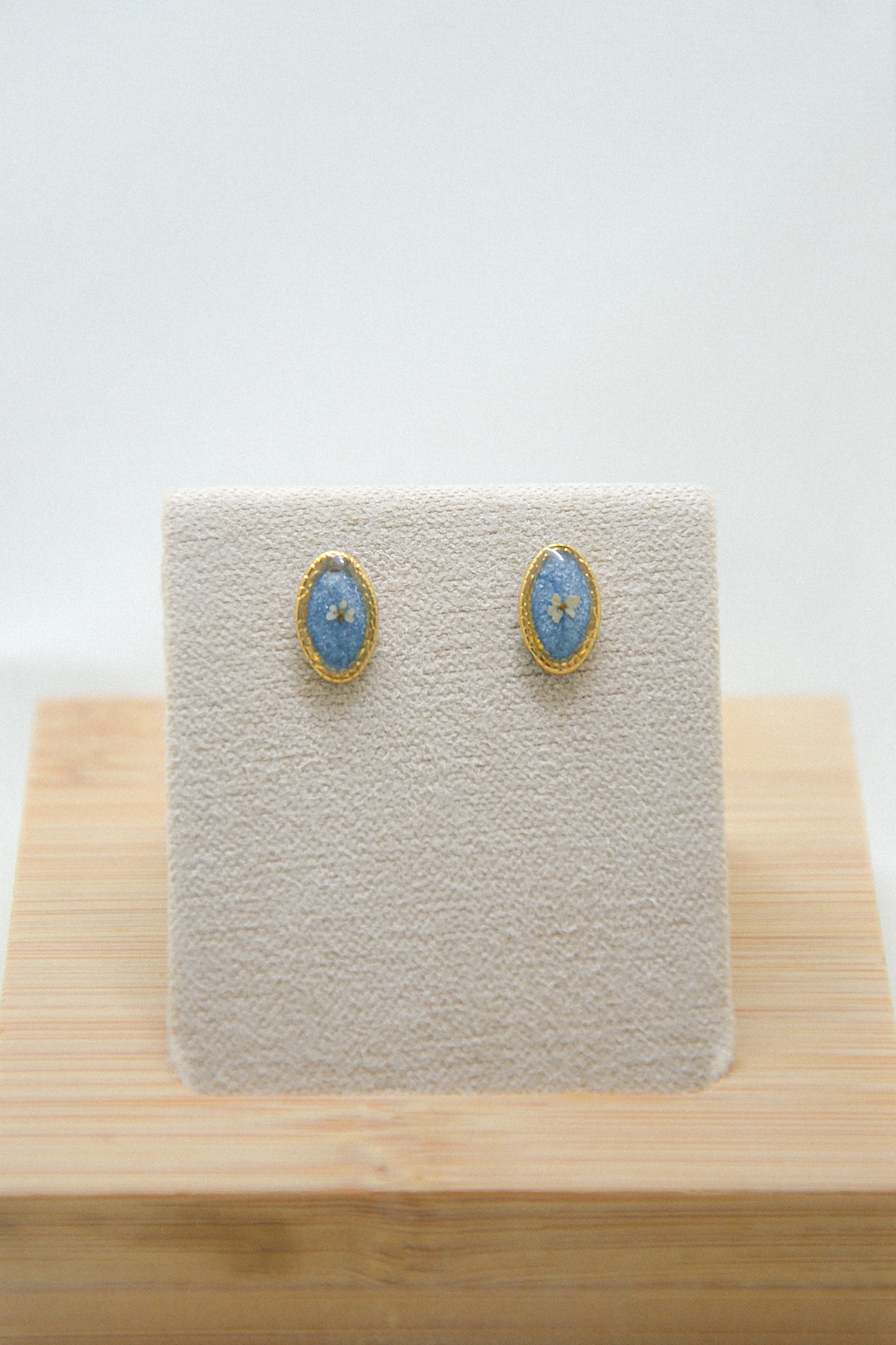 Queen Anne’s Lace Studs