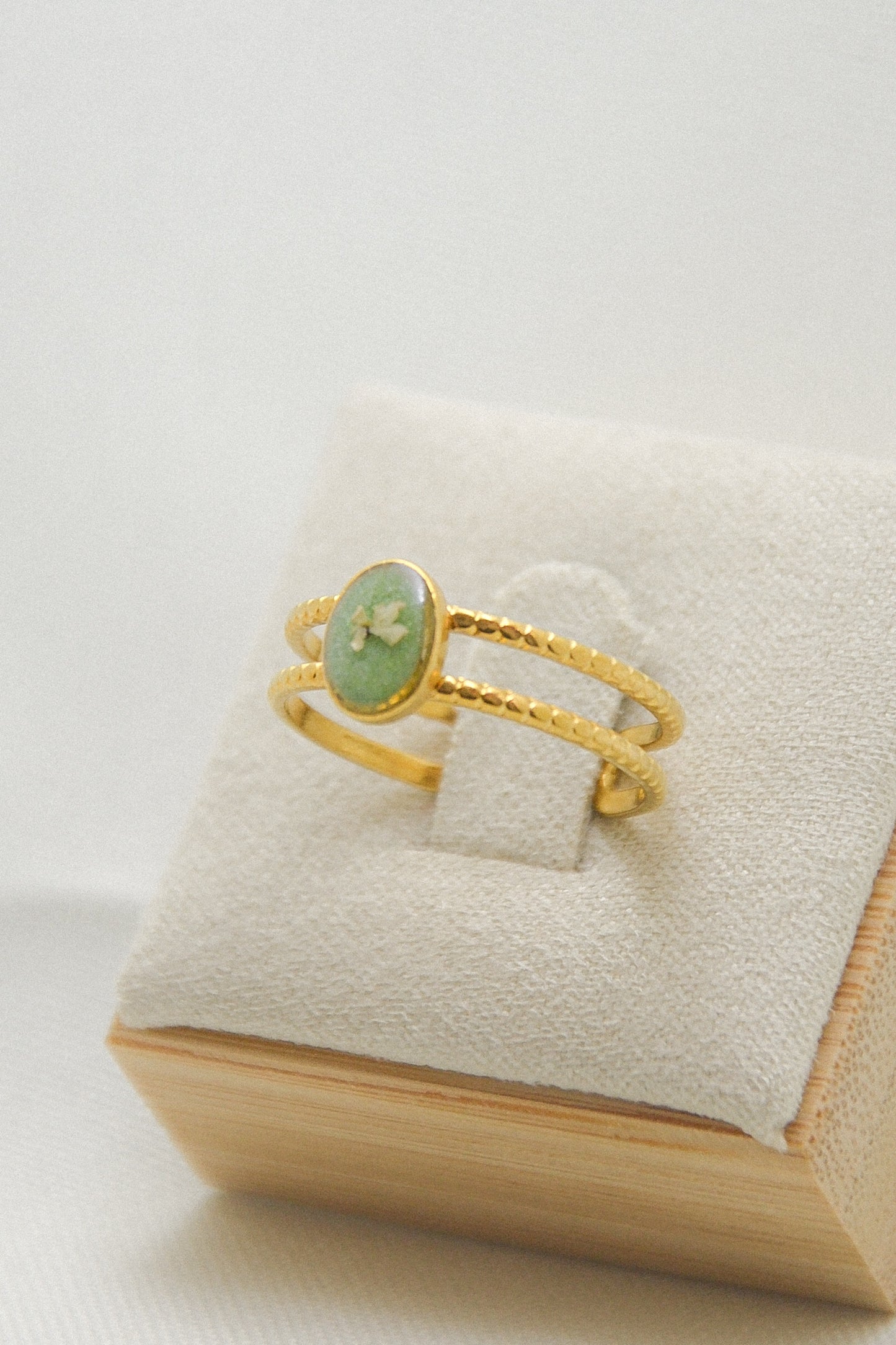 Flower ring