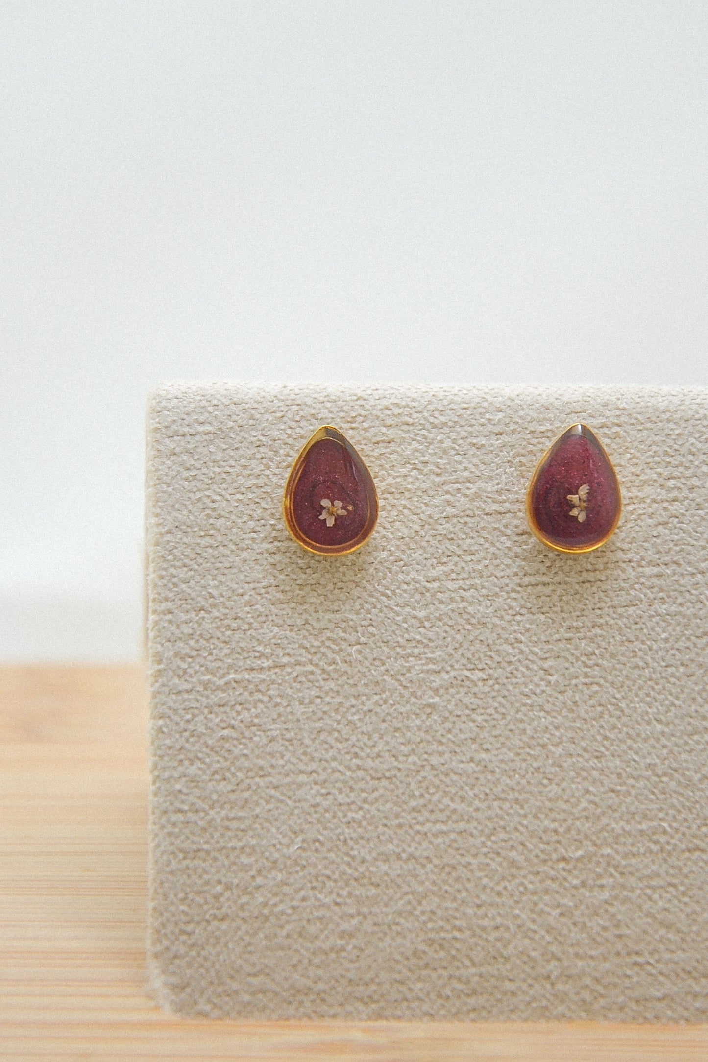 Queen Anne’s Lace Studs