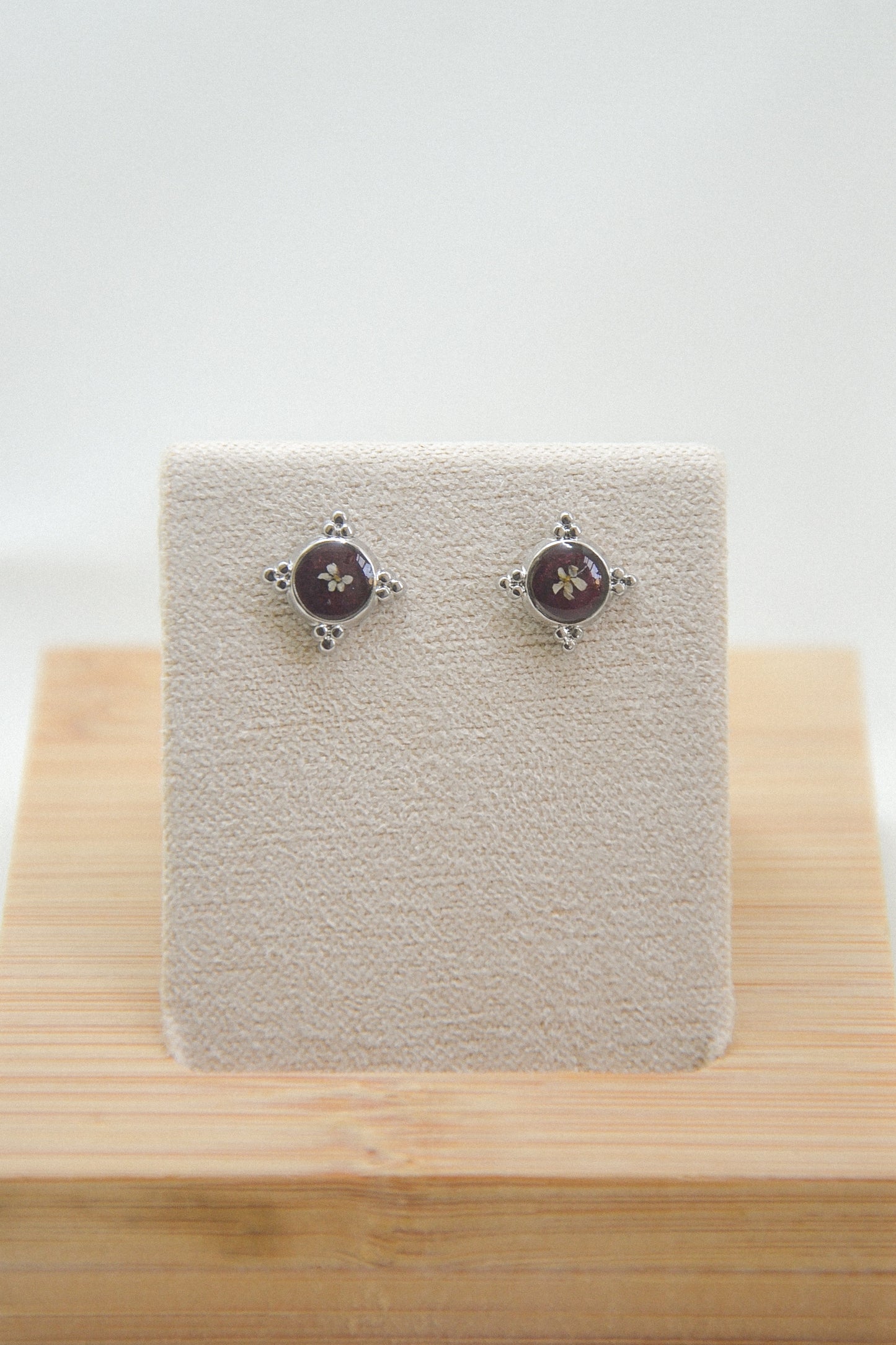 Queen Anne’s Lace Studs