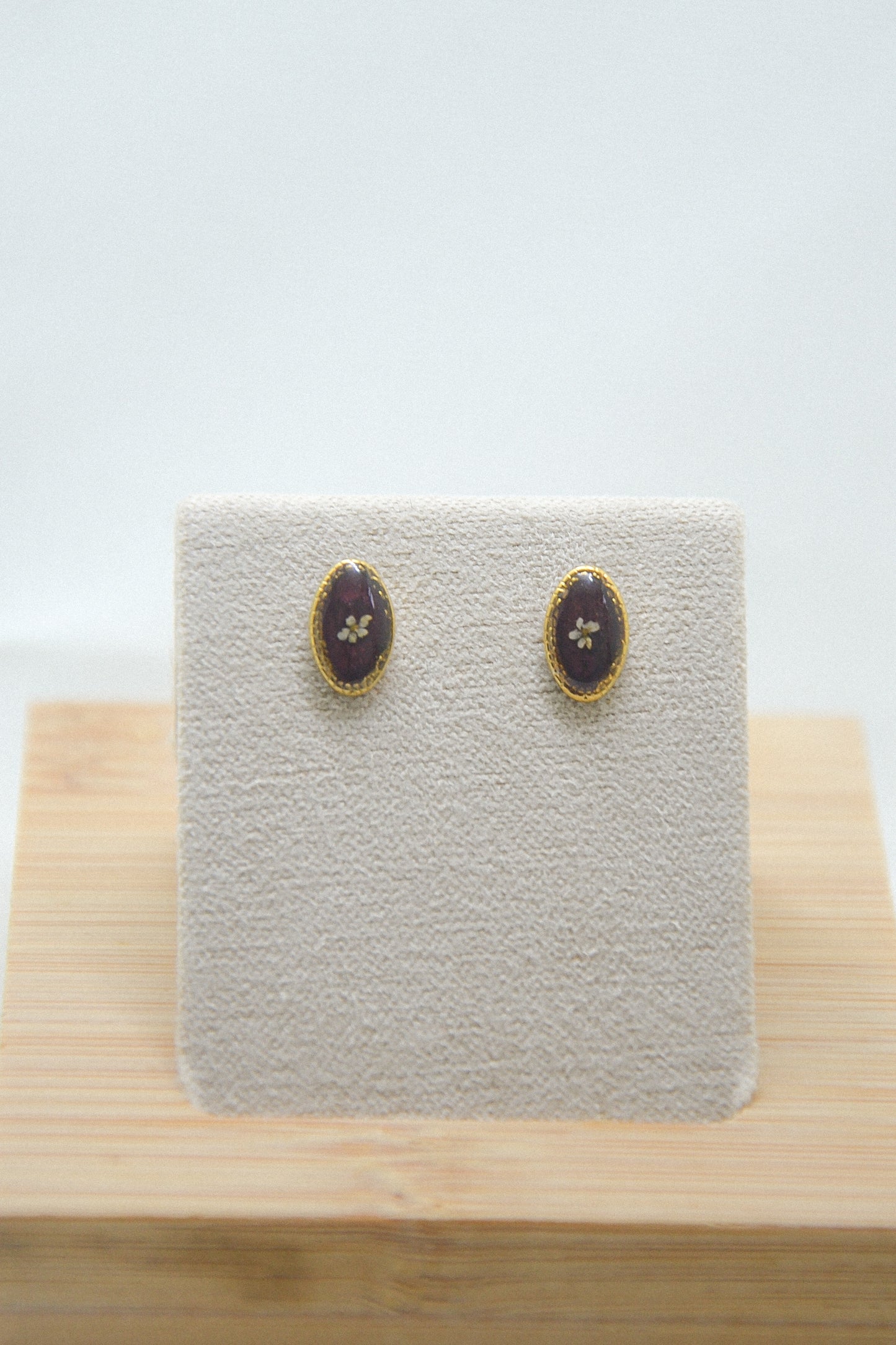 Queen Anne’s Lace Studs