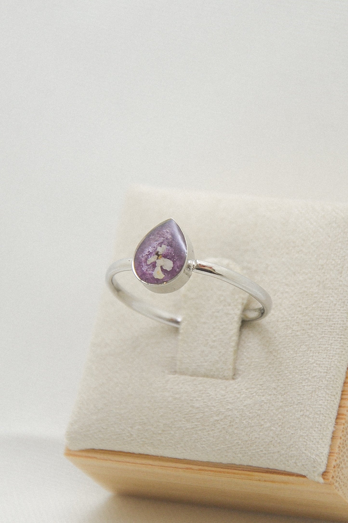 Flower ring