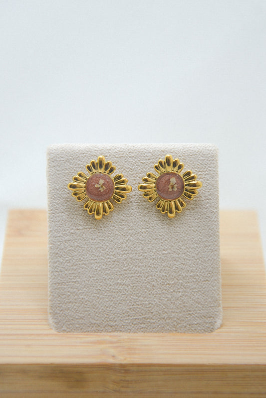 Queen Anne’s Lace Studs